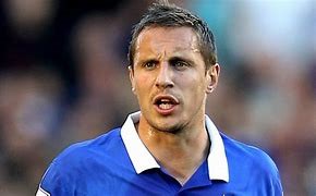 Phil Jagielka announces retirement from football