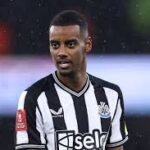 Newcaslte United striker ruled out for 24 games as ‘shock’ Alexander Isak decision made